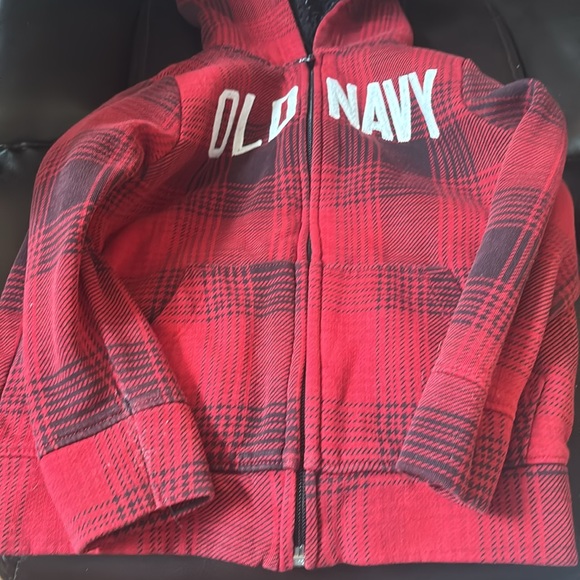 4T boys heavy zip up hoodie - Picture 3 of 5